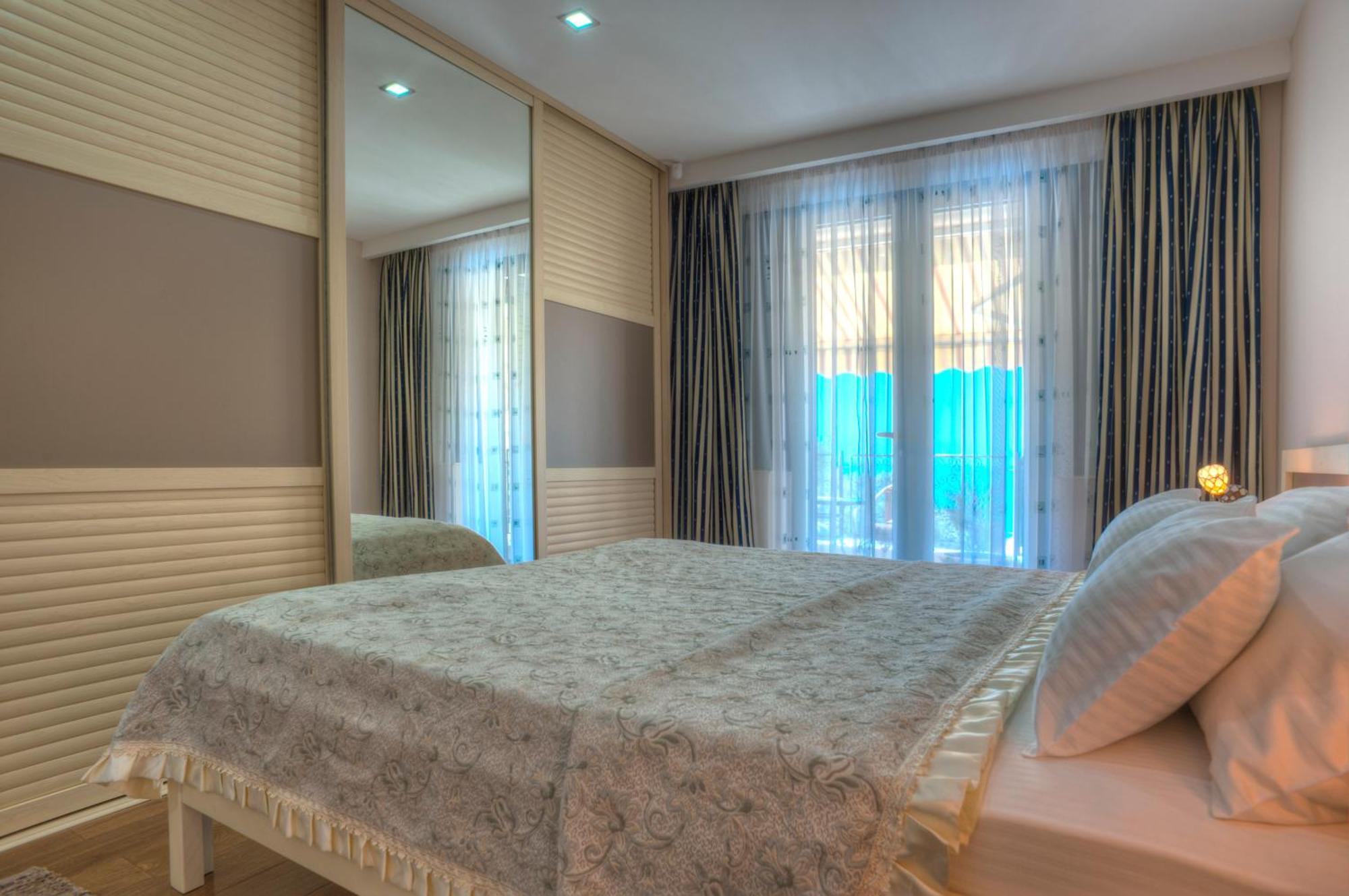 Villa Stevan 스베티스테판 외부 사진